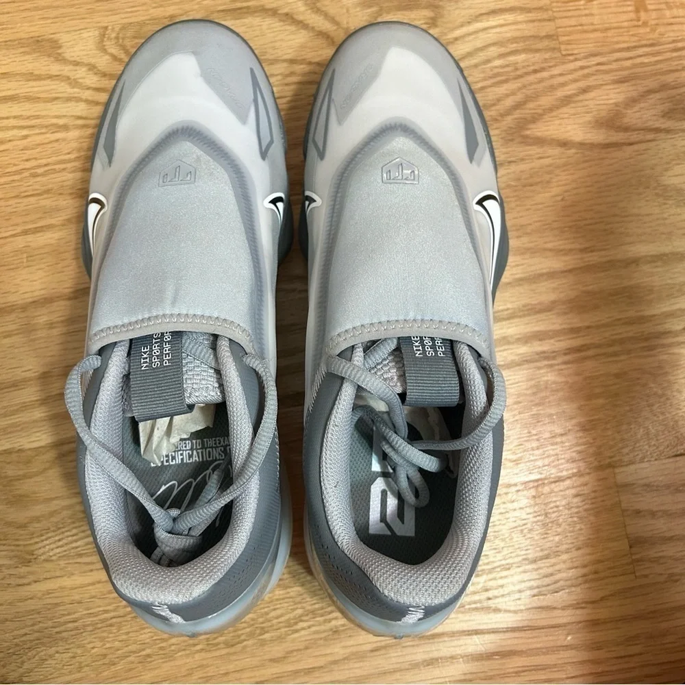 Nike Force Zoom Trout 8 Pro Baseball Cleats NEW Metal Gray 7.5 CZ5915-001